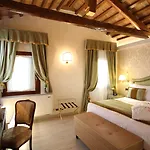 Hotel Colombina 4*