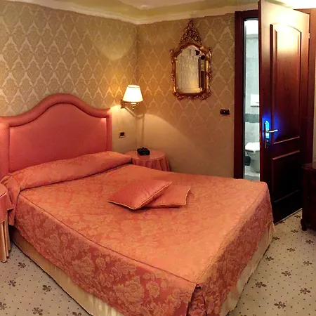 Ξενοδοχείο Colombina 4*