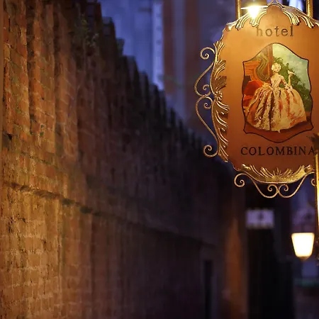 Colombina 4*