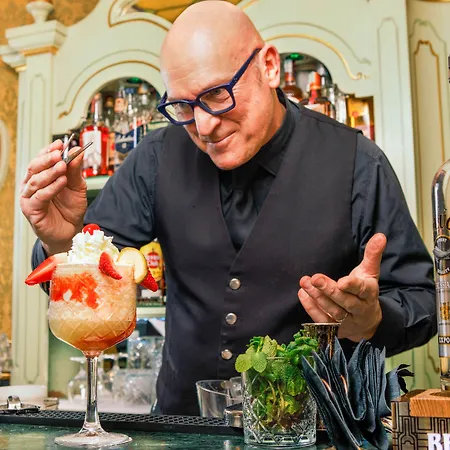 Отель Colombina