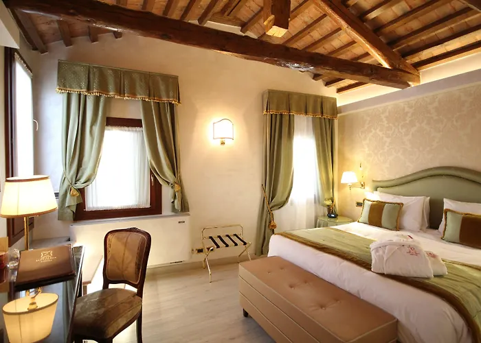Hotel Colombina 4*