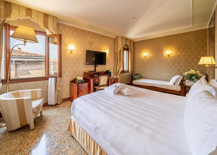 Hotel Colombina 4*