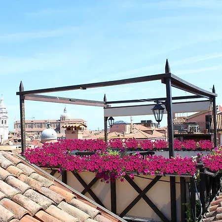 Отель Colombina